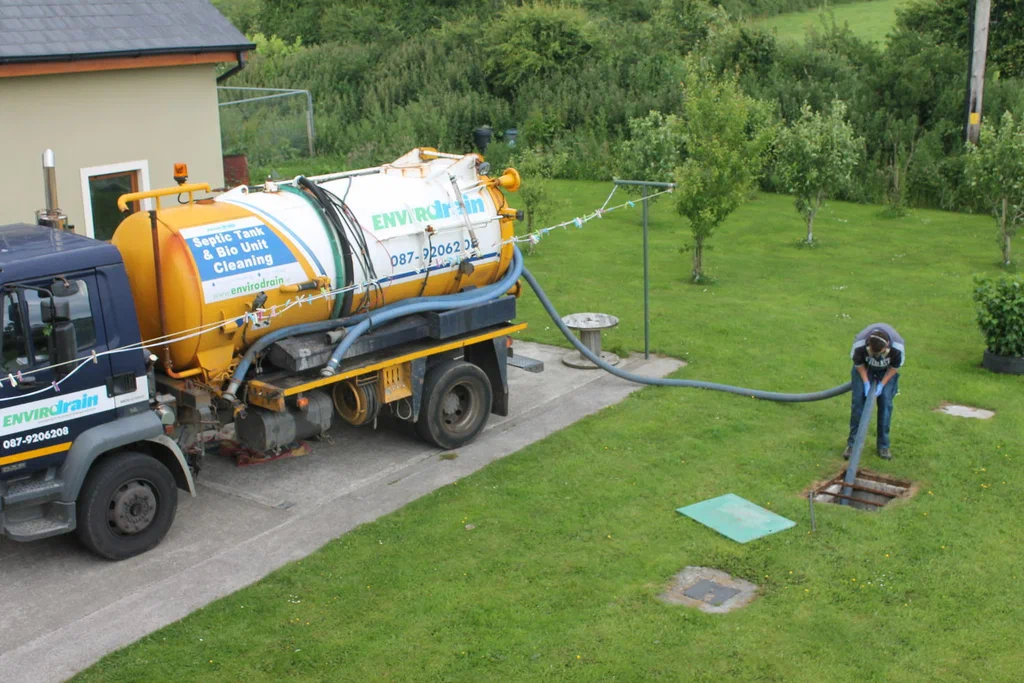 Sump pit and septic tanks cleaning